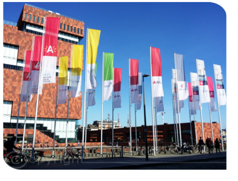 Auslegerfahnenmaste aus GFK