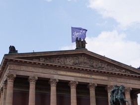 Individuelle Werbefahnen im Querformat (ohne Auslegerhohlsaum)