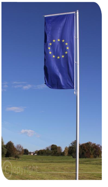 Auslegerfahnenmast ohne Hissvorrichtung