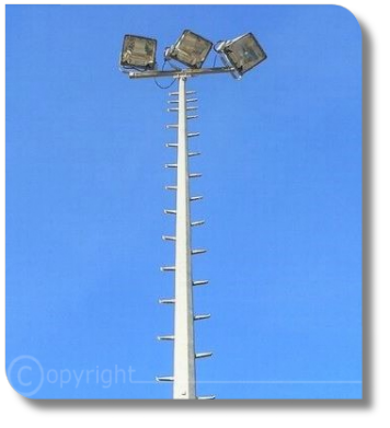 Bügeltraversen für Flutlichtmaste