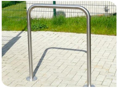 Abweisebügel aus Edelstahl