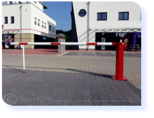 Wegeschranke mit Auflagestütze und Gasdruckfeder